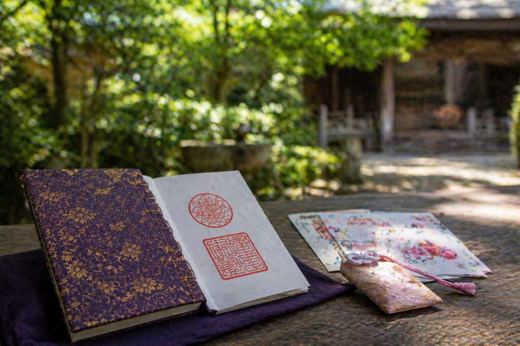 印刷された御朱印と手書きの違い